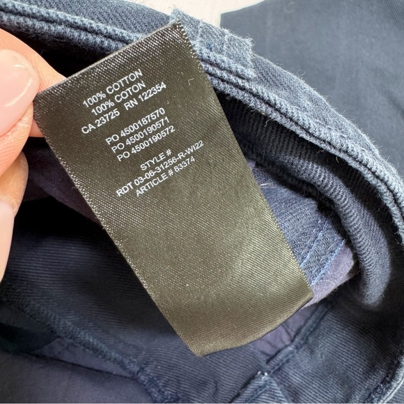 Aritzia TNA Navy Blue Cargo Pants Size 2 - Picture 14 of 14